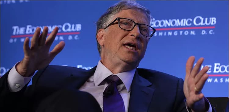 Microsoft missed mobile dominance by 'tiny' margin: Bill Gates