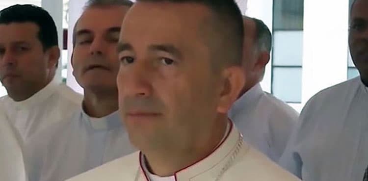 Colombian Bishop to perform entire city's excorcism from a helicopter
