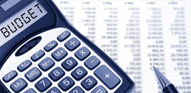 Country's budget deficit soars to Rs484bn
