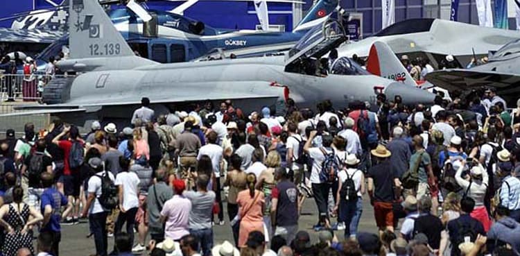 JF-17’s astounding performance stuns spectators at Paris Air Show  