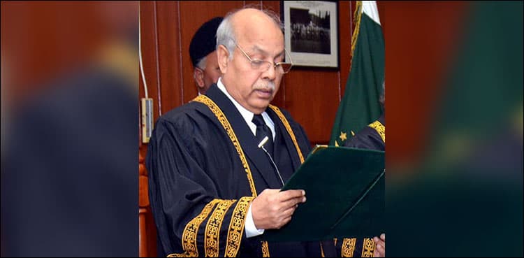 CJP Gulzar Ahmed arrives in Karachi, will hear cases from January 10