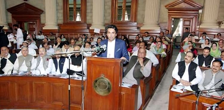 Punjab presents over Rs2.3tr budget for FY 2019-20