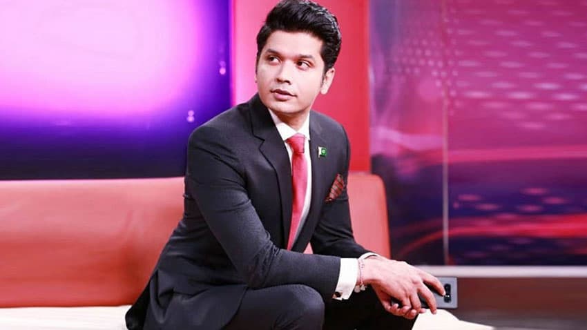 Awan expresses grief over anchorperson Mureed Abbas' murder
