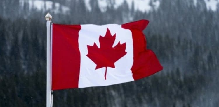 Canada extends travel ban to August 31, launches COVID-19 contact tracing app