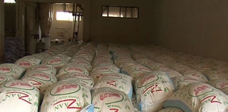 NAB-sealed govt godown looted in Sindh province amid flour crisis     