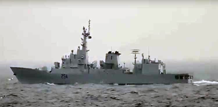 Pakistan Navy Ship Aslat visits Jeddah Port