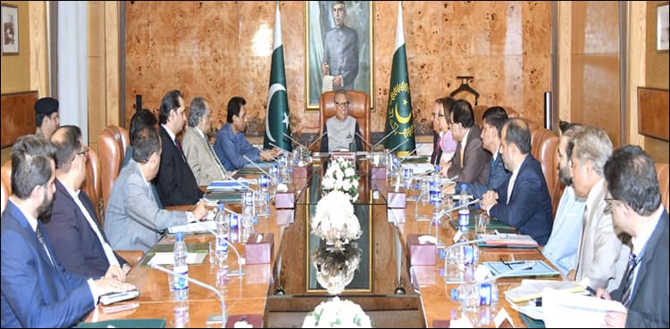 ‘Socio-economic development deeply linked with advancement in IT’: President Alvi  