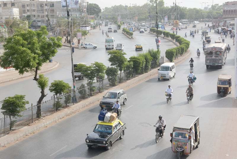 Karachi Transport Ittehad announces strike over CNG price hike