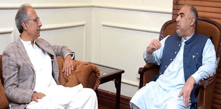 NA speaker, Hafeez Sheikh discuss economic situation of country