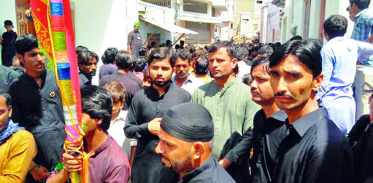Hindus of Tharparkar take part in Ashur processions