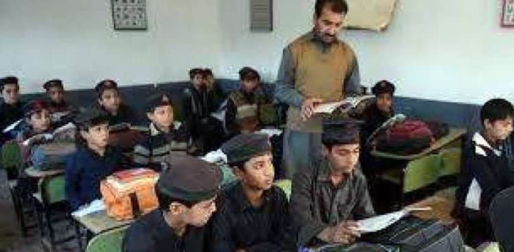 KP Govt recruits over 20,000 teachers to overcome shortage of staff