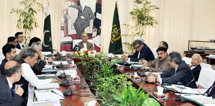 ECC approves increase in salaries for nurses and doctors