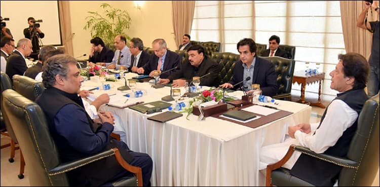 PM Imran Khan reaffirms commitment for timely completion of CPEC projects