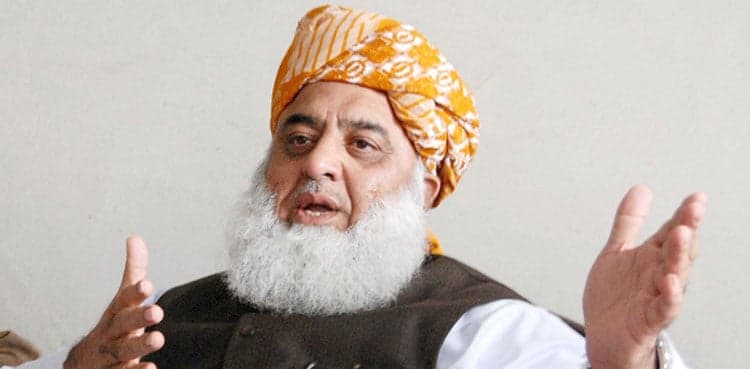 Fazl vows to go ahead with Azadi March at all costs