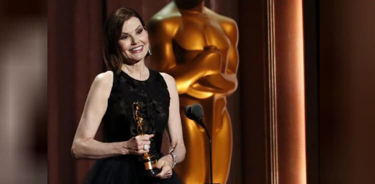 Geena Davis receives honorary Oscar for work against gender bias