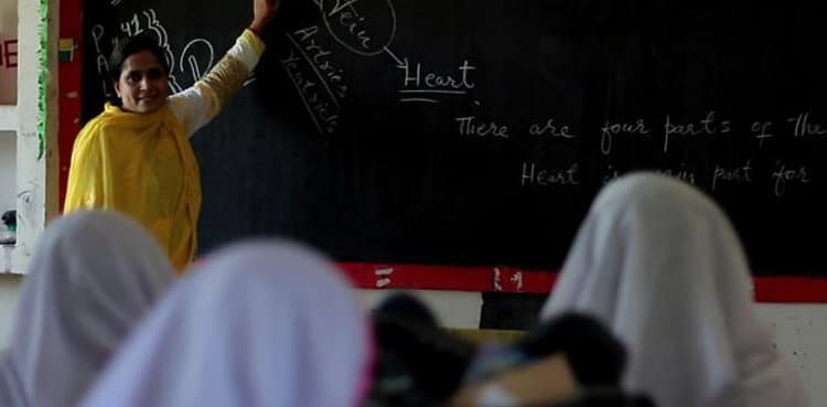 Transfers, postings of teachers banned in Sindh