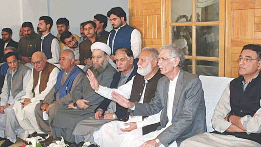 Azadi March: Govt, opposition's Rahbar Committee to resume talks today