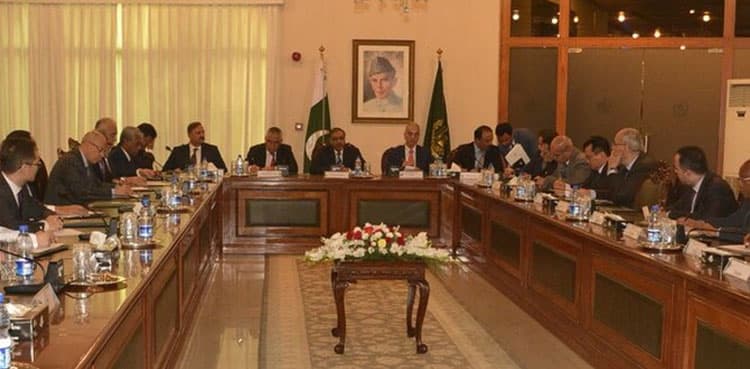 Foreign Office briefs OIC's envoys on Babri Masjid issue   