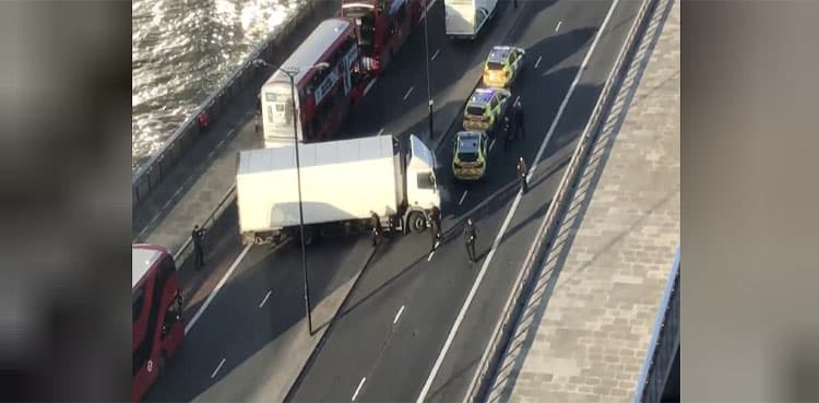 British police shoot man at London Bridge after stabbing