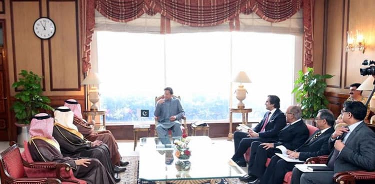 PM Imran expresses gratitude to Saudi prince for economic support