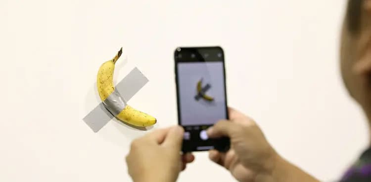 Banana-eating performance artist was 'hungry'