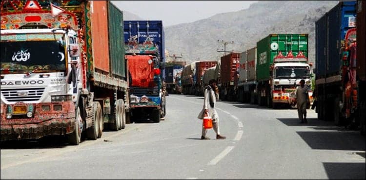 Customs authorities asked to curb smuggling of food items
