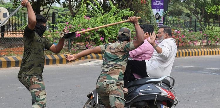 The 'lathi': India's colonial vintage anti-protest weapon