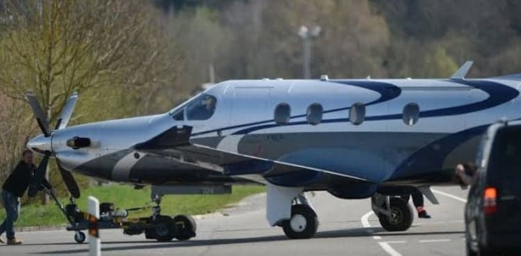 Plane crash kills nine, injures three in South Dakota