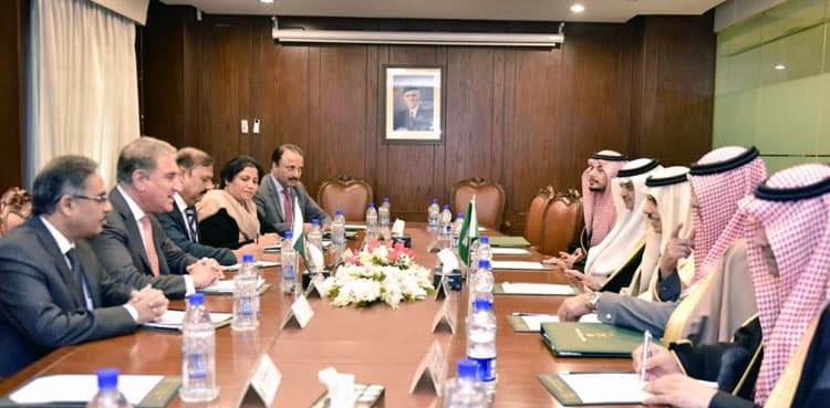 Pakistan, Saudi Arabia agree to continue consultations on regional issues
