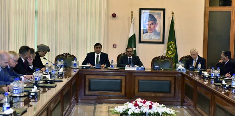Foreign Secretary briefs diplomatic corps on HR violations in Occupied Kashmir