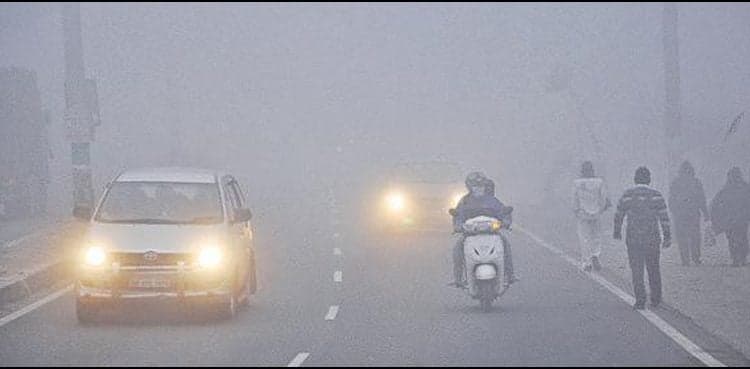Five killed in fog-related accident near Gharo