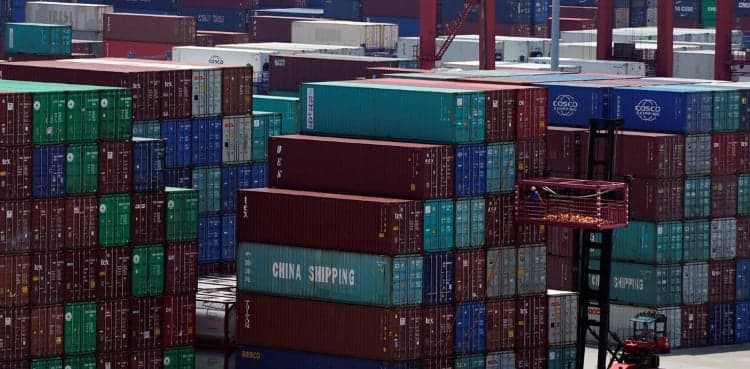Economic outlook report shows 13% drop in remittances