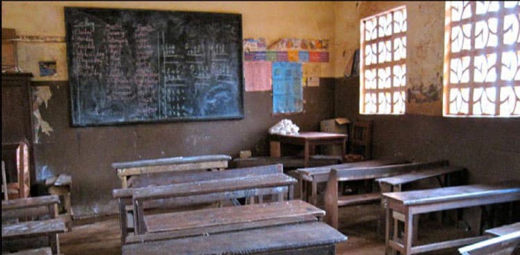 672 school headmasters booked over embezzlement charges