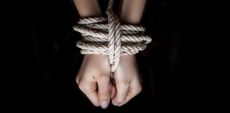 Police recover toddler hours after being abducted in Karachi