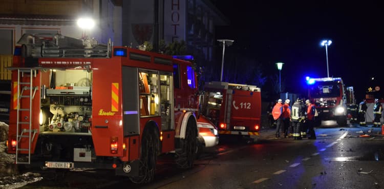Six Germans killed as car ploughs into pedestrians in Italy