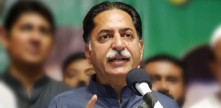 PML-N's Javed Latif summoned by NAB in assets case