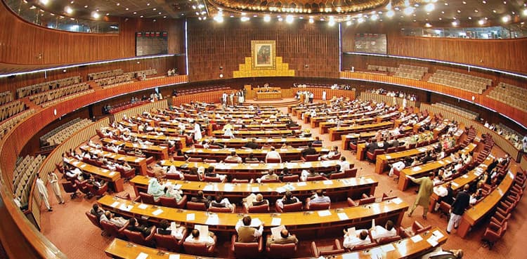 11 more Parliament House staffers test positive for coronavirus