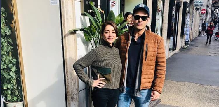 Sarwat Gilani, husband run into Karan Johar at the airport
