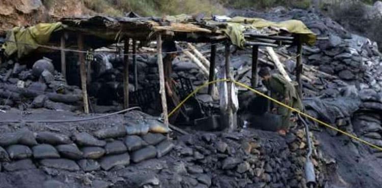KP govt to issue mining licences to locals in tribal districts