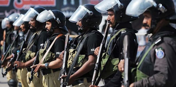 Sindh govt decides to investigate utilisation of police funds