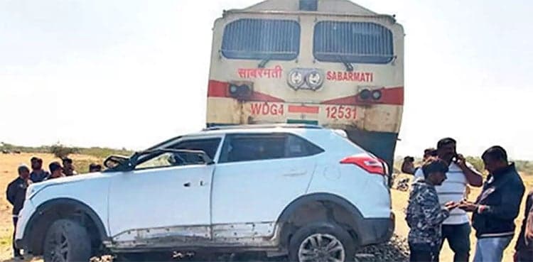 Train rams into SUV at unmanned crossing, one killed
