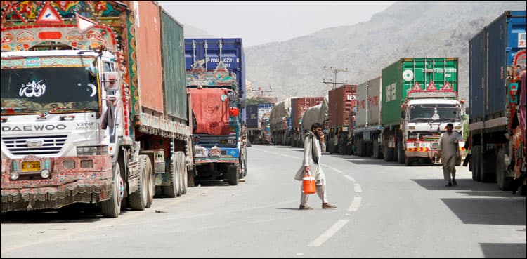 Goods transport strike continues after deadlock in talks with govt