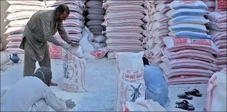 Wheat, flour shortage persist to haunt people across country