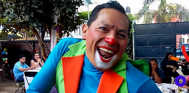 Heroic 'joker' dies while trying to save a mother and child