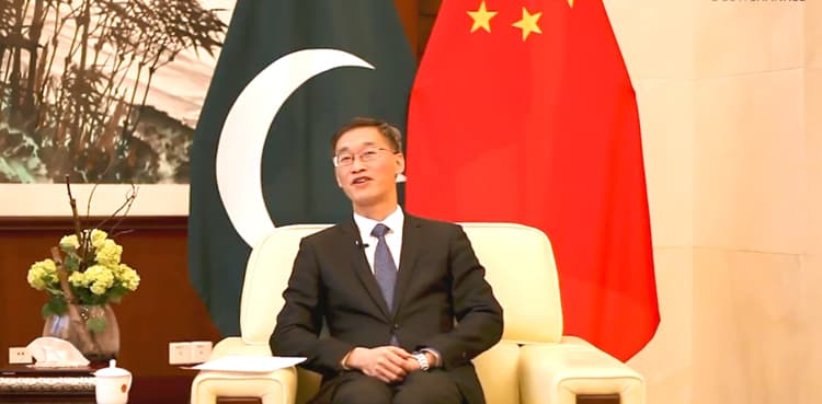 'Do not panic', Pak-China collaborating to fight coronavirus: Chinese envoy