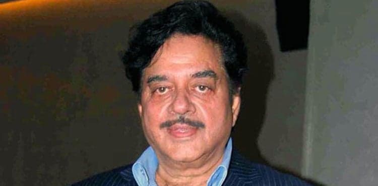 Indian actor Shatrughan Sinha slams Modi govt over worst IOK situaton
