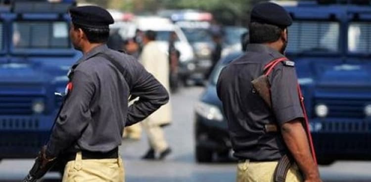Int’l gang involved in abductions arrested in Karachi, claim police
