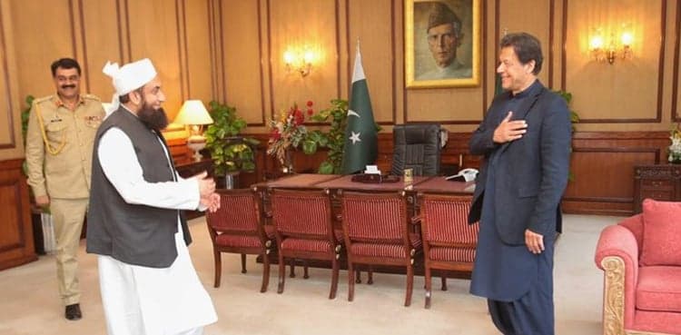 PM Imran prays for Maulana Tariq Jamil's swift recovery