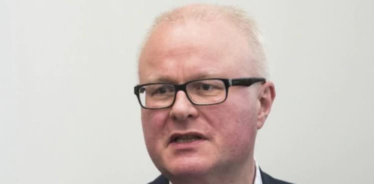 Finance minister in home state of Germany's financial centre commits suicide