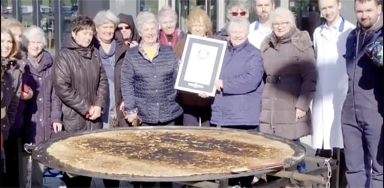 Giant Welsh cake cooked to break Guinness world records!  
